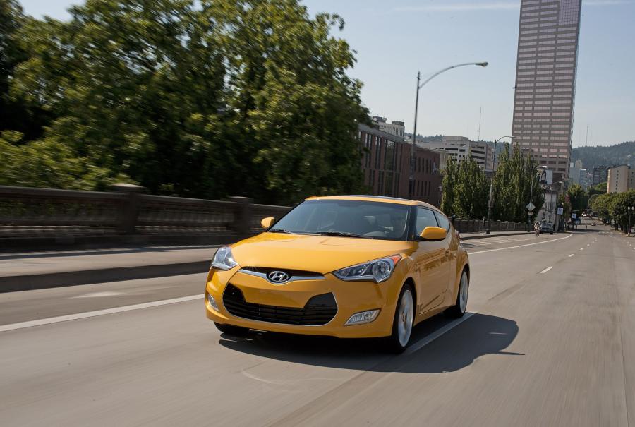  Hyundai Veloster 2011 года  (фото 167 из 184)